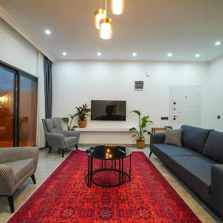Muna Apartment Bezirgan