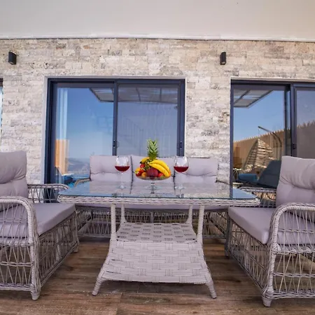 Muna Apartment *